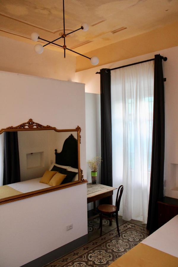 Su Zampillu Boutique Rooms Теулада Экстерьер фото