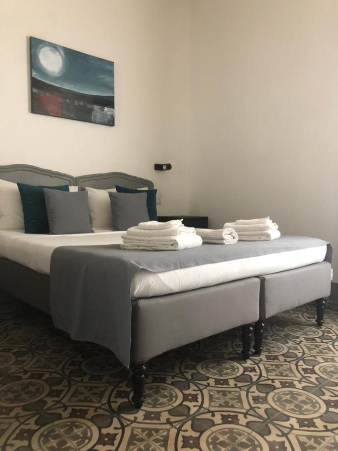 Su Zampillu Boutique Rooms Теулада Экстерьер фото